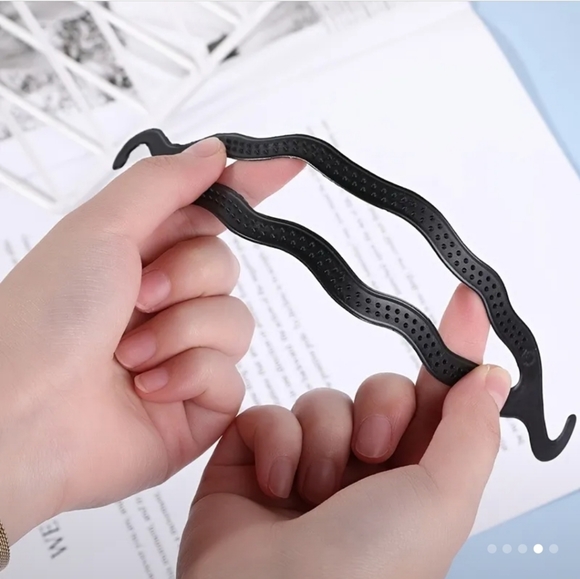 NEW》6 Piece Hair Braiding DIY Styling Tools French braids, pull thrus, bun maker - Picture 7 of 8